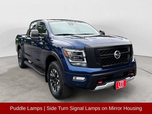 Used 2023 Nissan Titan PRO-4X w/ Pro-4x Convenience Package AWD/4WD image 8