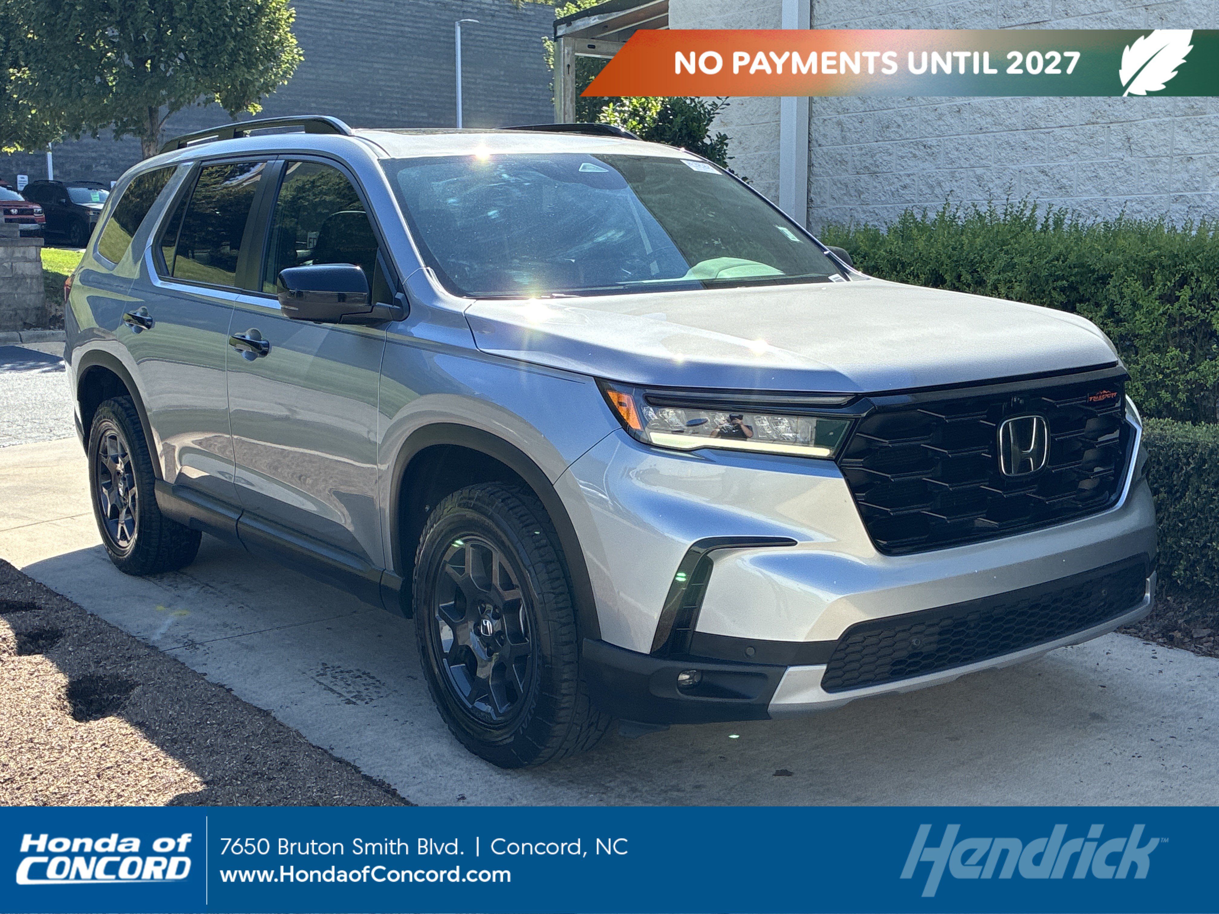 Certified 2024 Honda Pilot TrailSport image 1
