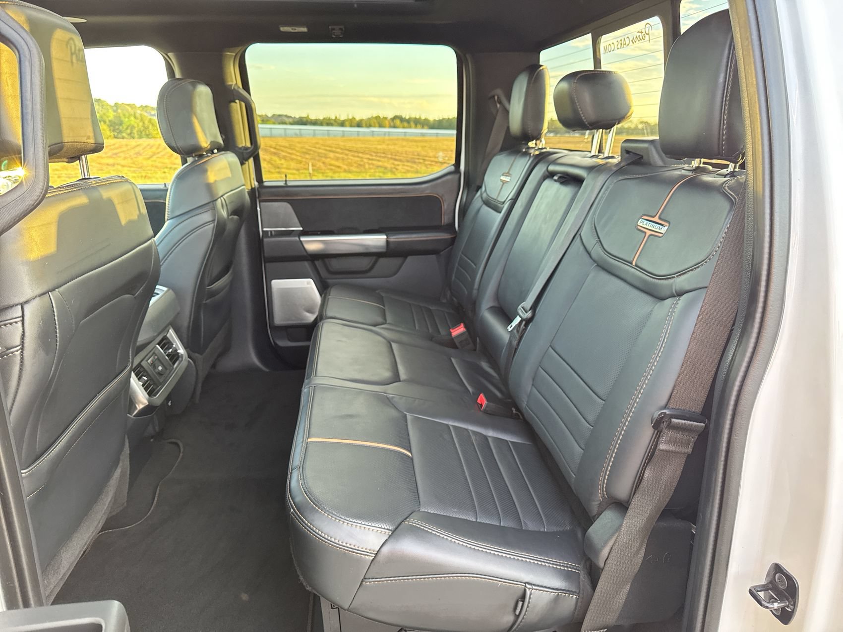 Used 2024 Ford F350 Platinum w/ FX4 Off-Road Package AWD/4WD image 24