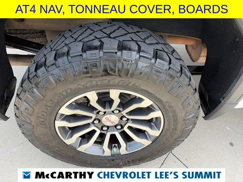 Used 2020 GMC Sierra 1500 AT4 w/ AT4 Preferred Package AWD/4WD image 18