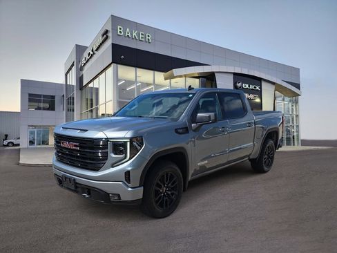 Used 2023 GMC Sierra 1500 Elevation AWD/4WD image 1