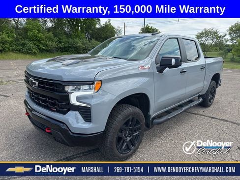 Used 2024 Chevrolet Silverado 1500 LT Trail Boss w/ LT Trail Boss Premium Package AWD/4WD image 1