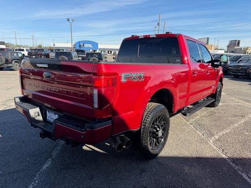 Used 2022 Ford F250 Lariat w/ Black Appearance Package AWD/4WD image 5