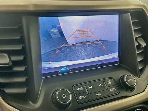 Used 2017 GMC Acadia Denali AWD/4WD image 19
