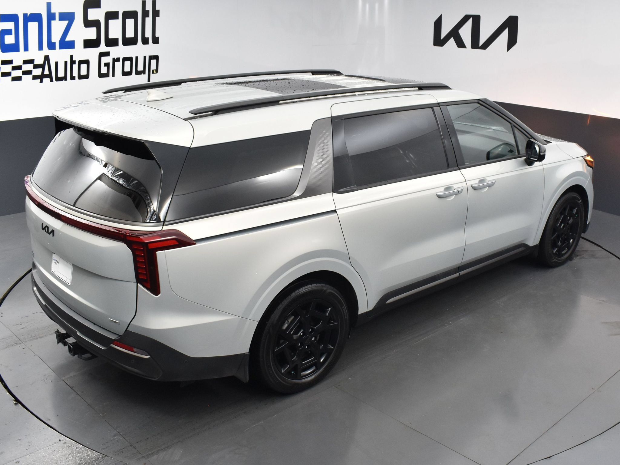 Used 2025 Kia Carnival SX Prestige FWD image 13