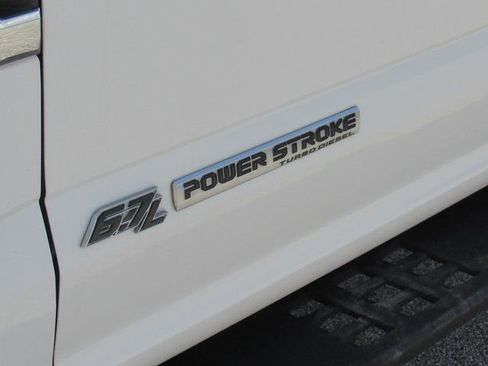 Used 2020 Ford F350 Platinum w/ Tremor Off-Road Package image 10
