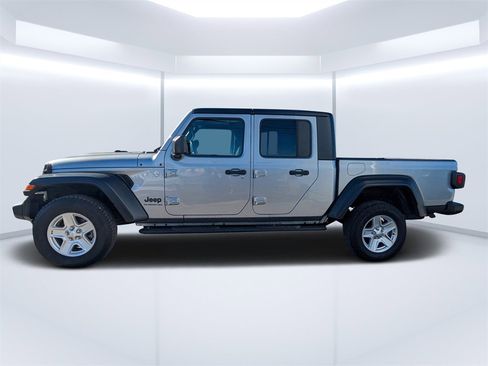 Used 2020 Jeep Gladiator Sport w/ Quick Order Package 24S image 6