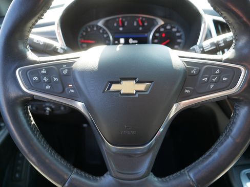 Used 2020 Chevrolet Equinox Premier image 25
