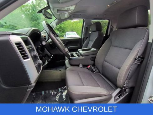 Used 2016 GMC Sierra 1500 SLE w/ SLE Value Package AWD/4WD image 19