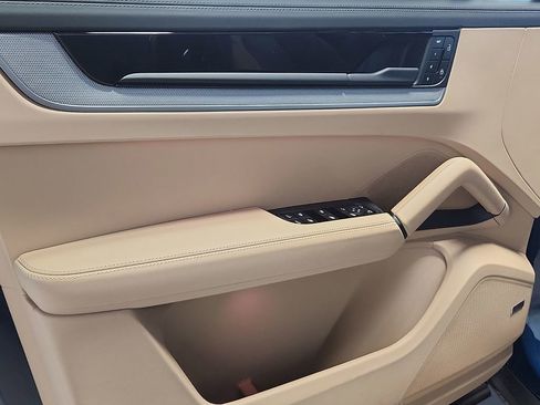 New 2026 Porsche Cayenne AWD/4WD image 13