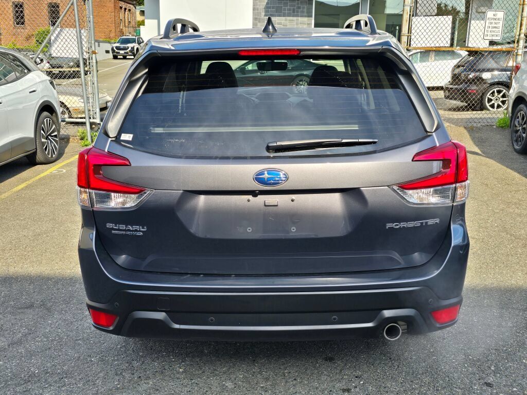 Certified 2024 Subaru Forester Limited AWD/4WD image 4