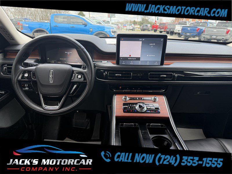 Used 2024 Lincoln Aviator Reserve w/ Equipment Group 201A AWD/4WD image 27