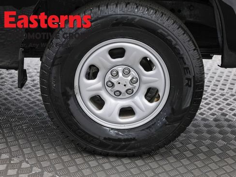 Used 2022 Nissan Frontier S RWD image 31