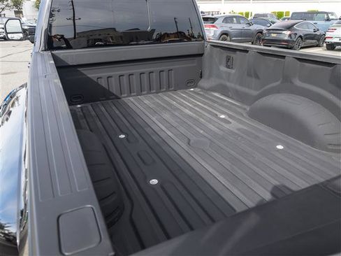 Certified 2022 Ford F350 Platinum image 37