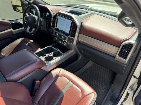 Used 2022 Ford F250 Platinum AWD/4WD image 21
