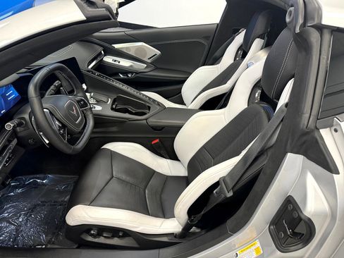 Used 2020 Chevrolet Corvette Stingray Premium Cpe w/ 3LT Preferred Equipment Group image 13