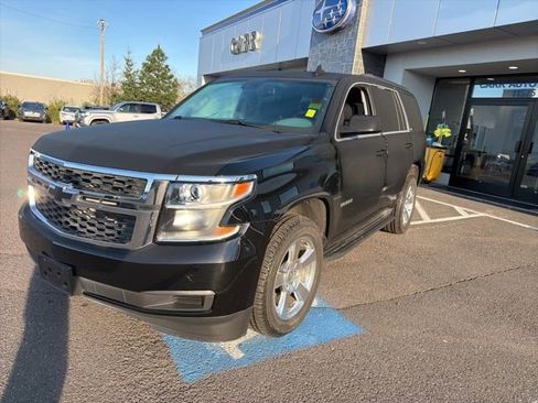 Used 2016 Chevrolet Tahoe LT image 3