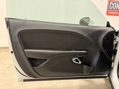 Used 2019 Dodge Challenger R/T image 16