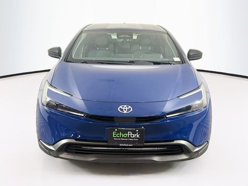 Used 2024 Toyota Prius LE FWD image 2