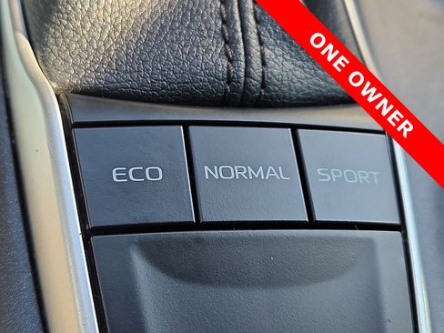 Used 2023 Toyota Camry LE image 22