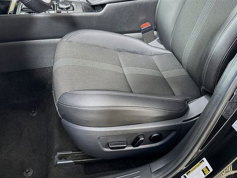 Used 2025 MAZDA CX-50 AWD 2.5 S w/ Preferred Package image 21