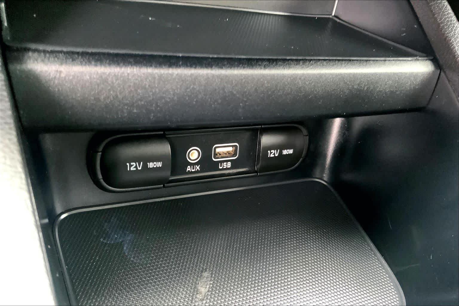 Used 2021 Kia Forte LXS FWD image 28