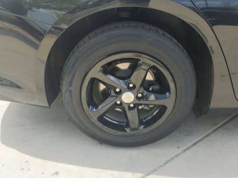 Used 2018 Chevrolet Malibu LS image 29