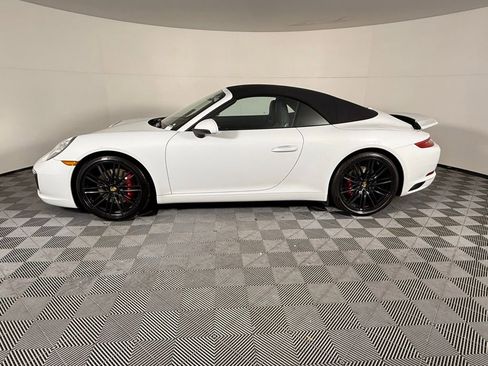 Certified 2019 Porsche 911 Carrera S image 42