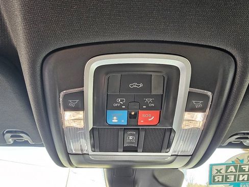 Used 2025 RAM 1500 Big Horn image 22