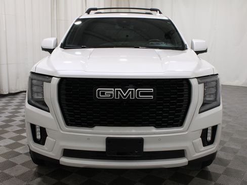 Used 2023 GMC Yukon XL Denali AWD/4WD image 36