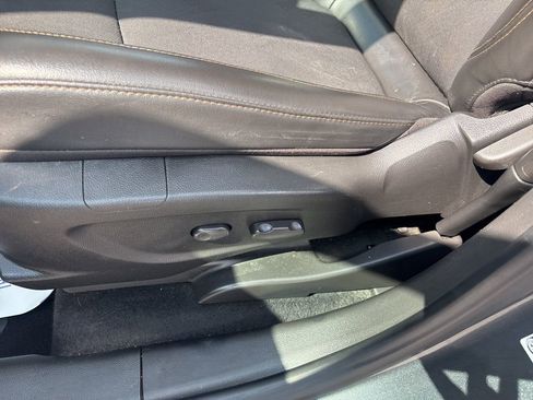 Used 2018 Chevrolet Trax LT w/ LT Convenience Package image 23