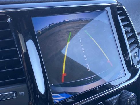 Certified 2021 Jeep Grand Cherokee Limited image 27