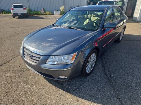 Used 2009 Hyundai Sonata Limited FWD image 4
