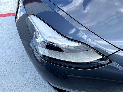 Used 2020 Tesla Model 3 Long Range image 31