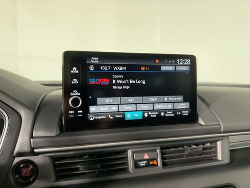 New 2025 Honda Pilot Touring image 22