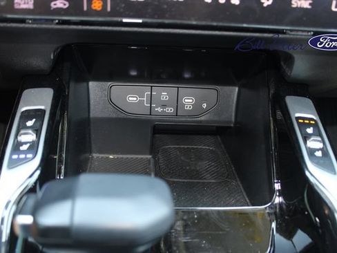 Used 2026 Kia Sorento SX AWD/4WD image 19