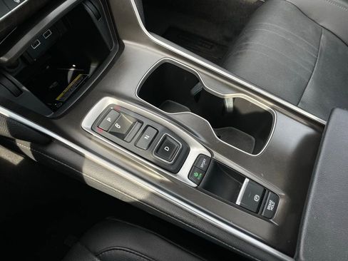 Certified 2021 Honda Accord Touring image 19