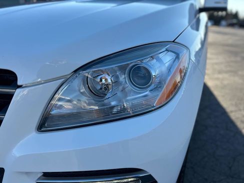 Used 2015 Mercedes-Benz ML 350 4MATIC image 9