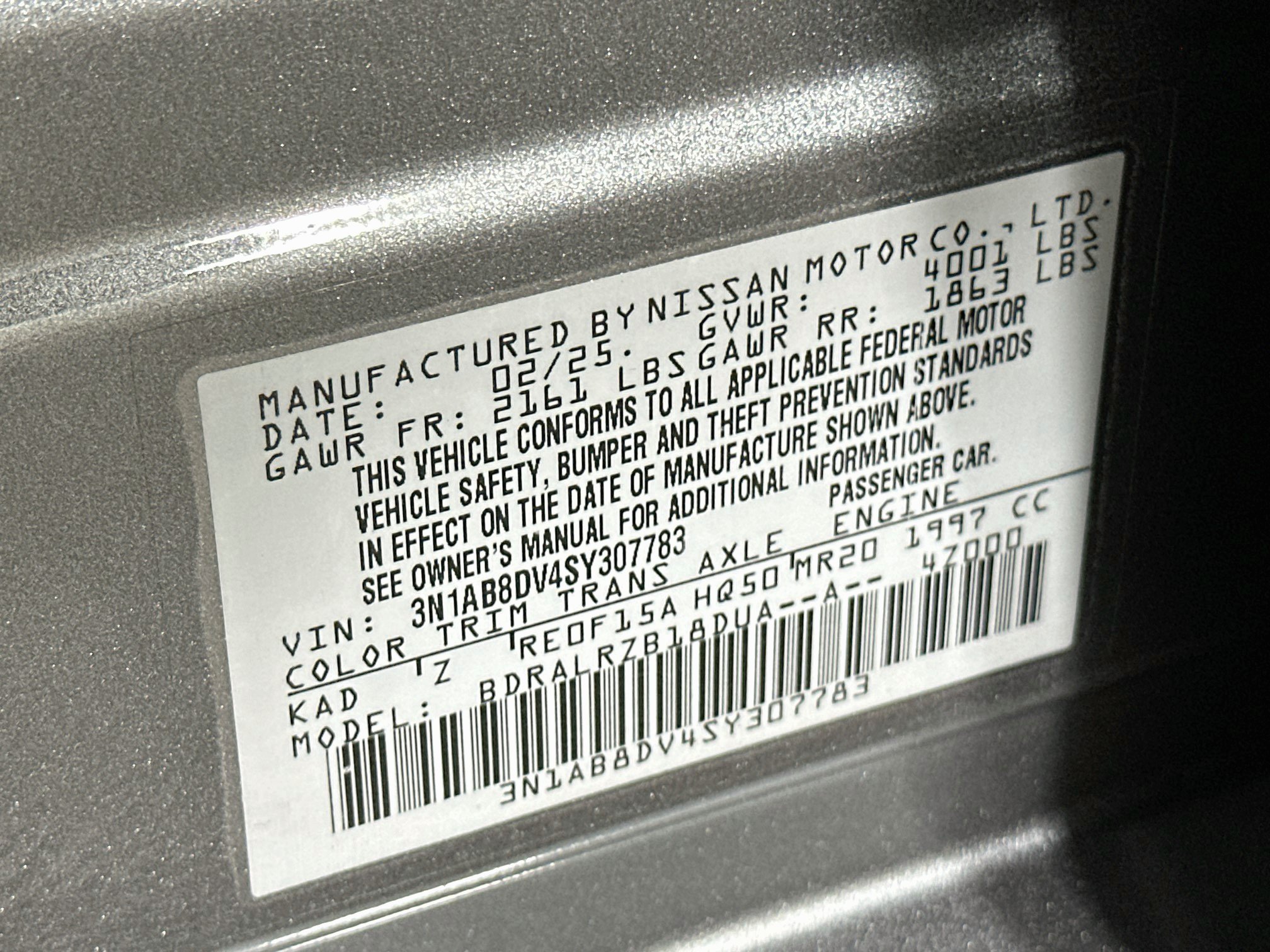 Used 2025 Nissan Sentra SR FWD image 12