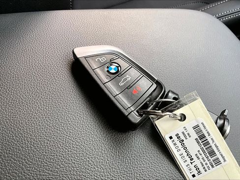 Used 2023 BMW X3 M40i w/ Premium Package image 15
