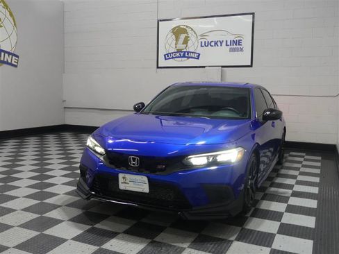 Used 2024 Honda Civic Si image 4