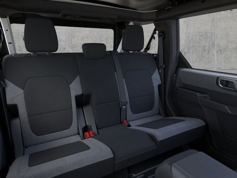 New 2026 Ford Bronco 4-Door AWD/4WD image 11
