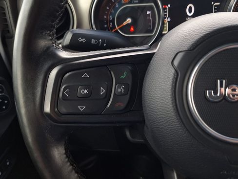 Used 2021 Jeep Wrangler Sport AWD/4WD image 15