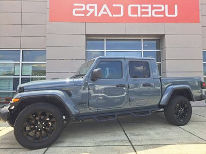 Used 2024 Jeep Gladiator Sport