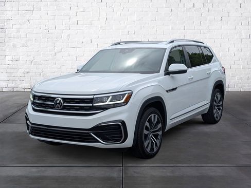 Used 2021 Volkswagen Atlas SEL R-Line FWD image 4