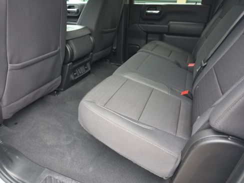 Used 2025 Chevrolet Silverado 2500 Custom w/ Custom Value Package AWD/4WD image 15