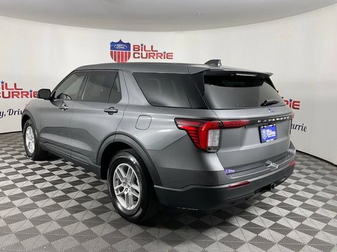 Certified 2026 Ford Explorer Active RWD image 5