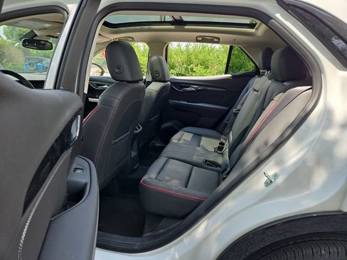 Used 2023 Buick Envision Essence w/ Sport Touring Package AWD/4WD image 9