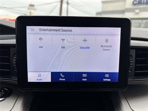 Used 2020 Ford Explorer XLT w/ Comfort Package image 9