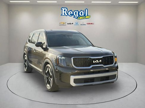 Certified 2024 Kia Telluride EX AWD/4WD image 1